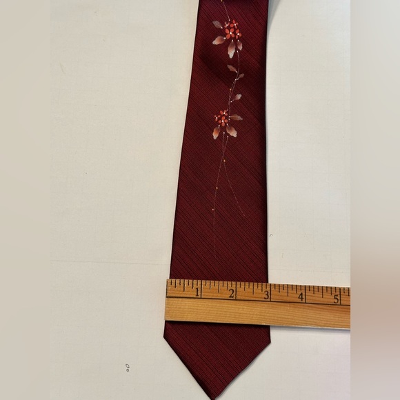 Folk Art Hand Painted Floral Neck Tie - Picture 3 of 3
